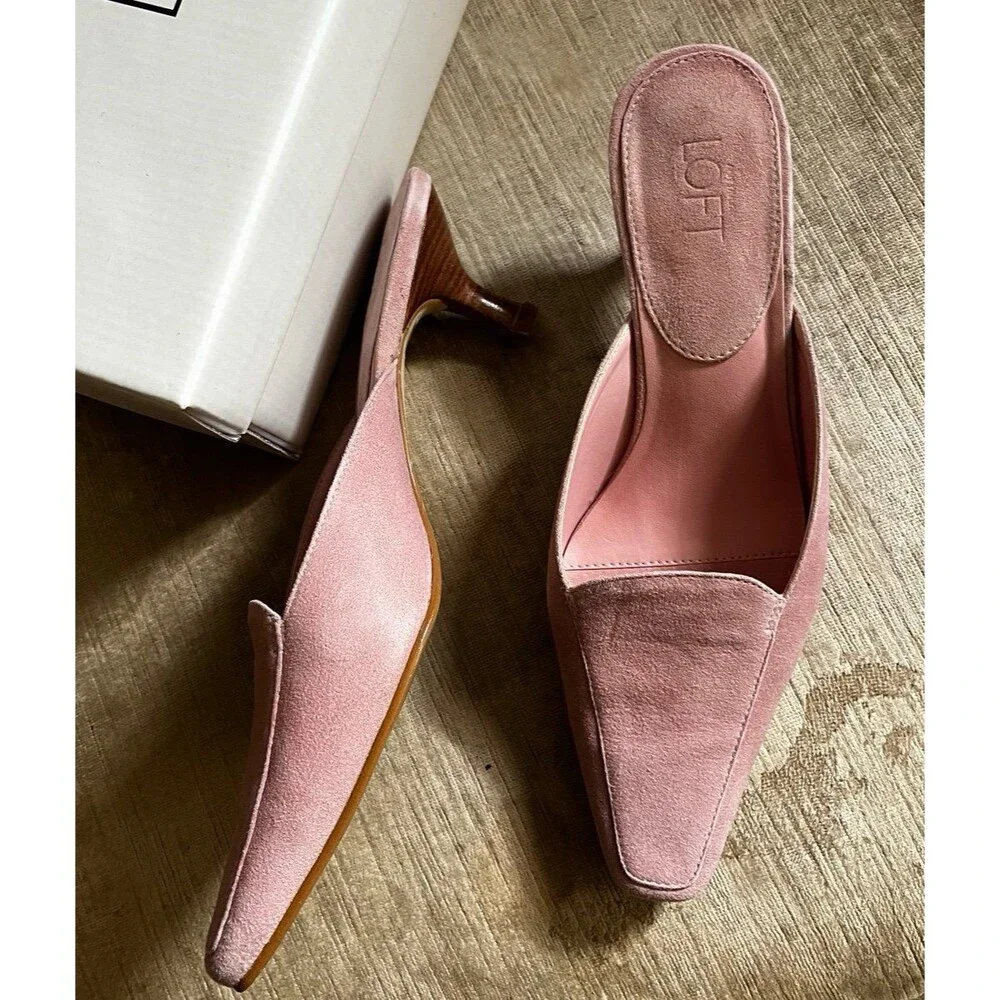 Anne Taylor Loft Kitten Heels Slip on Mules Jade Lt Pink Suede cottagecore 6.5